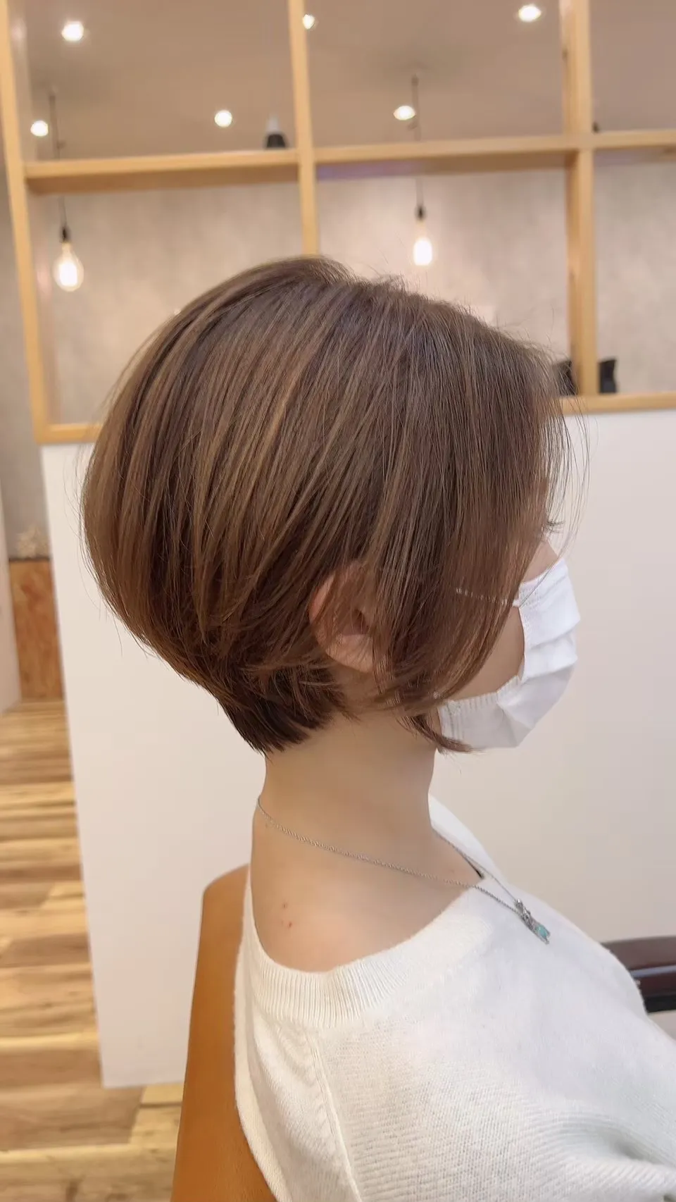 ショートボブ