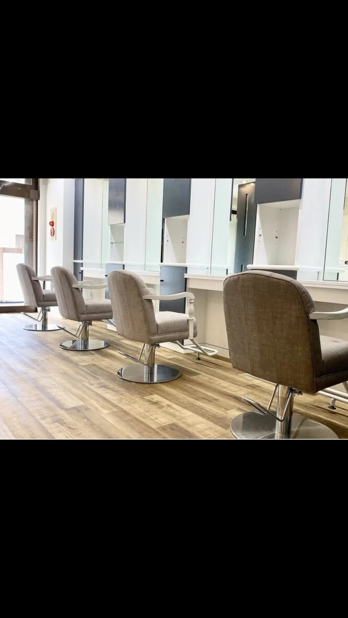 昨日をもちましてスペラヘアー船橋店の営業が終了致しました。